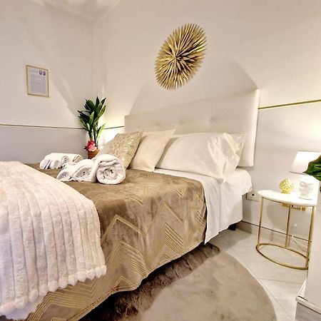 Ferienwohnung Politeama Dependance Palermo Exterior foto