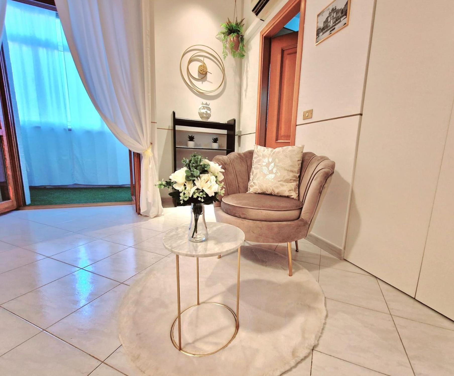 Ferienwohnung Politeama Dependance Palermo Exterior foto