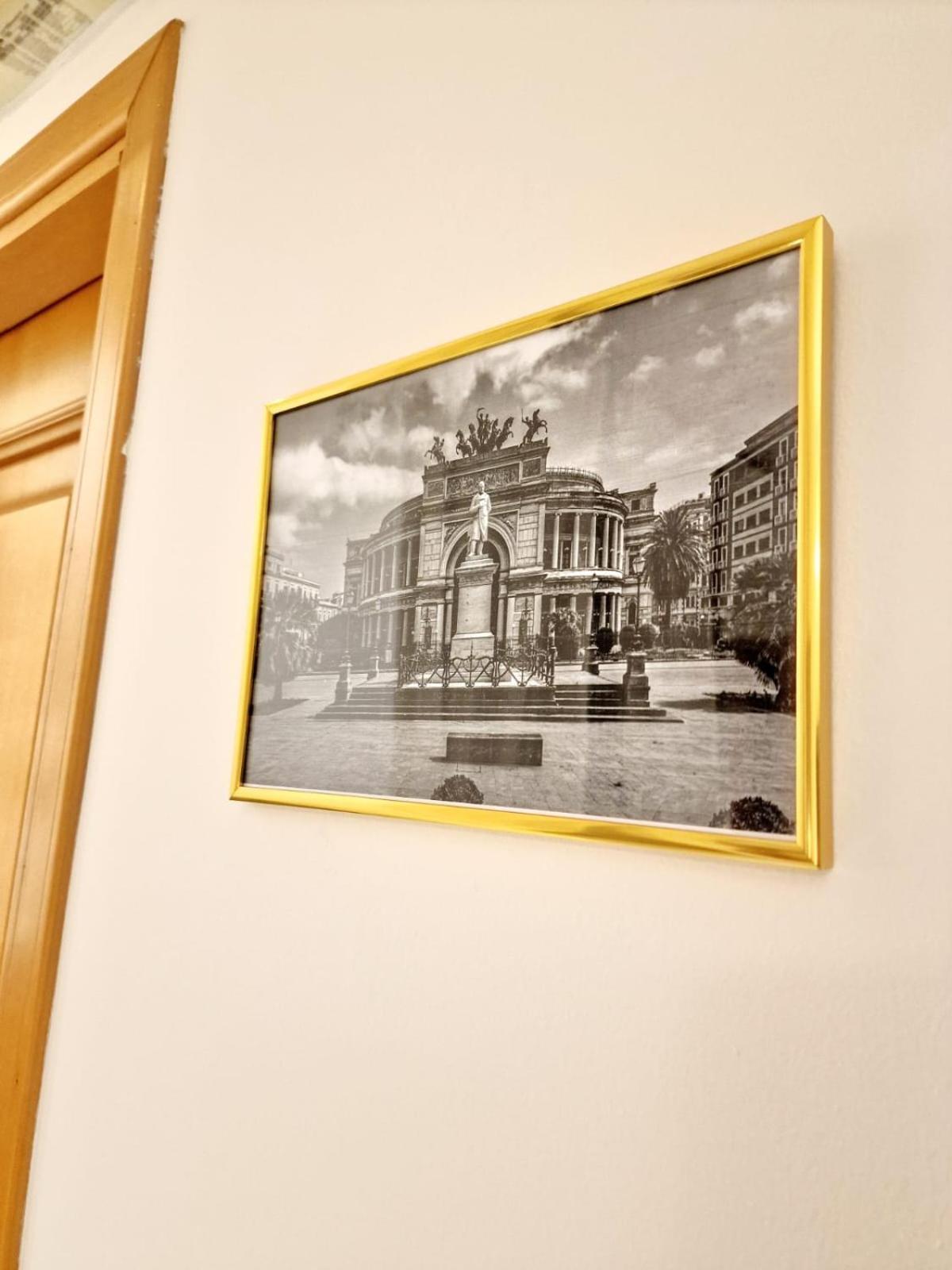 Ferienwohnung Politeama Dependance Palermo Exterior foto